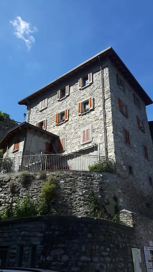 Feriehus The Terrace On Lake Como Brienno